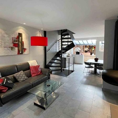 Charming Townhouse With Garden In The City Of Love Parigi Esterno foto