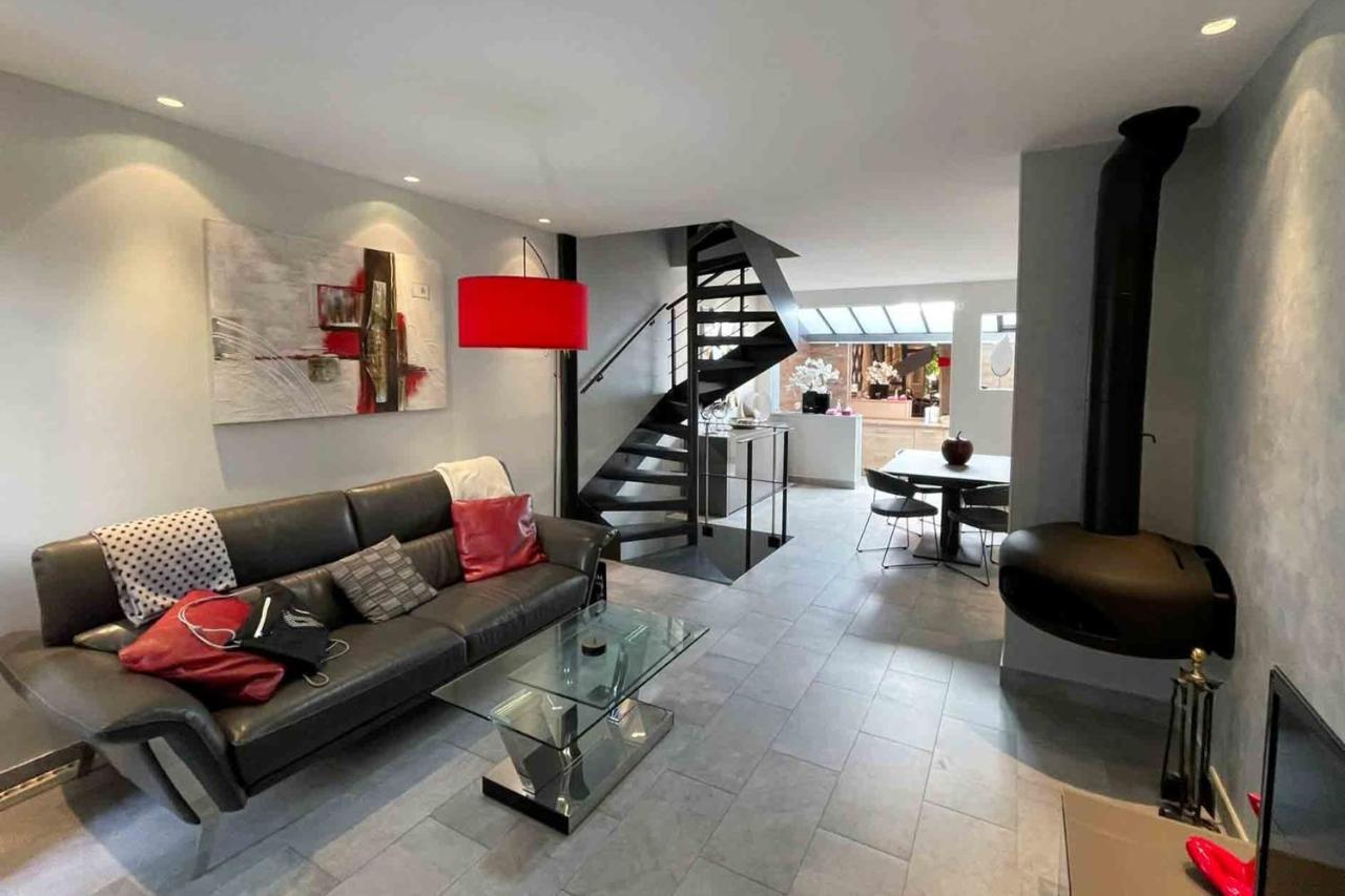 Charming Townhouse With Garden In The City Of Love Parigi Esterno foto