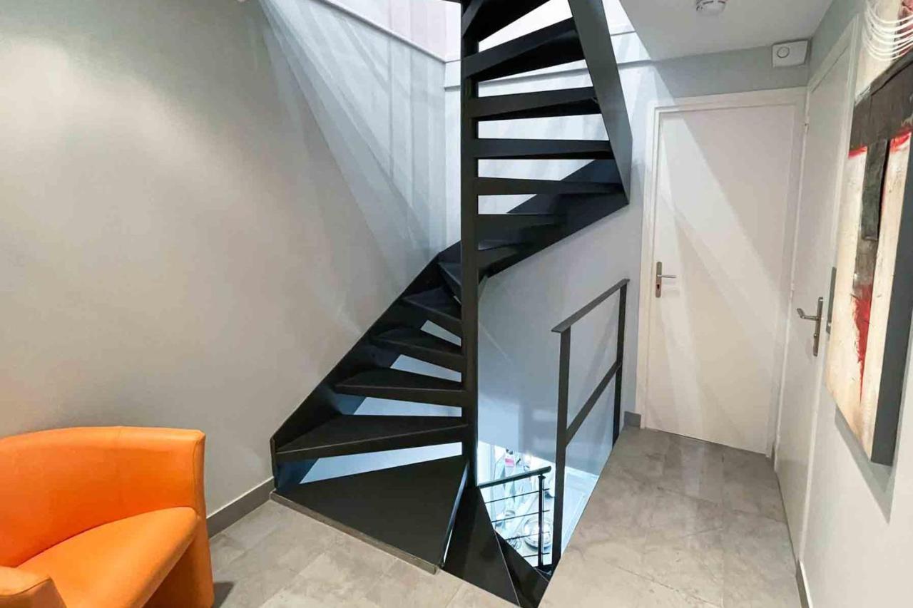 Charming Townhouse With Garden In The City Of Love Parigi Esterno foto